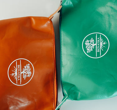 Almond Cosmetic Bag – Stylish Organizer for Your Beauty Essentials