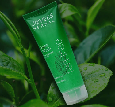 Night Reset: Přírodní večerní péče pro zklidněnou a regenerovanou pleť